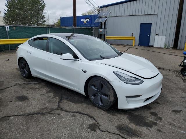  TESLA MODEL 3 2020 Белы
