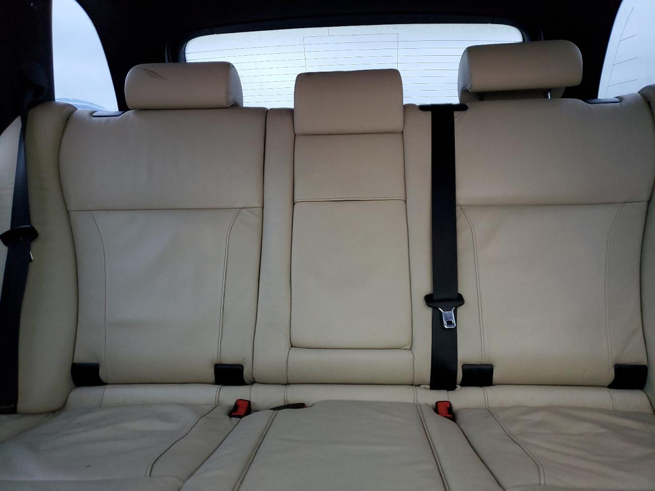 2005 BMW X5 4.8Is VIN: 5UXFA93565LE82189 Lot: 53536985