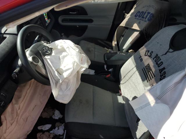 Хэтчбеки TOYOTA PRIUS 2013 Красный