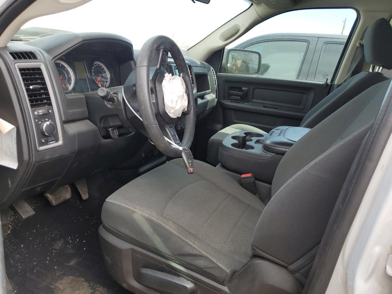 2021 RAM 1500 - Image 7