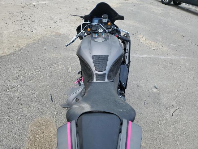  YAMAHA YZFR7 2024 Черный