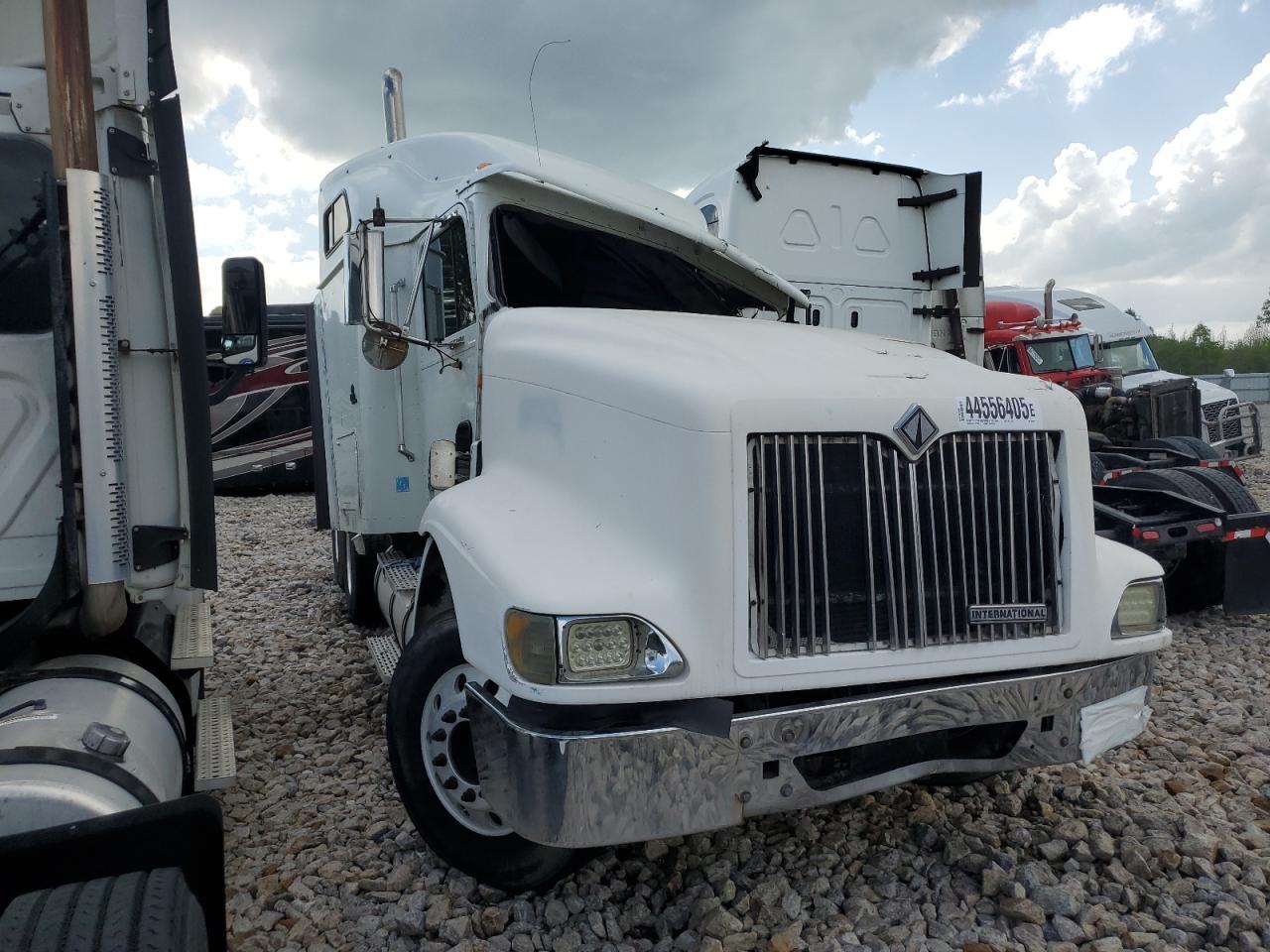 1999 International 9200 for Sale in Montgomery, AL - All Over