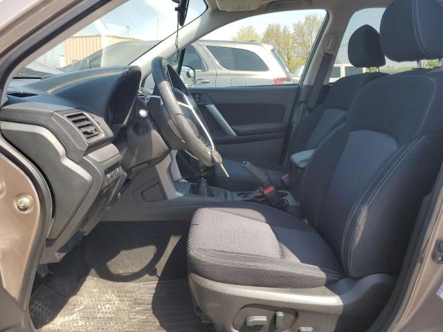  SUBARU FORESTER 2016 Коричневий