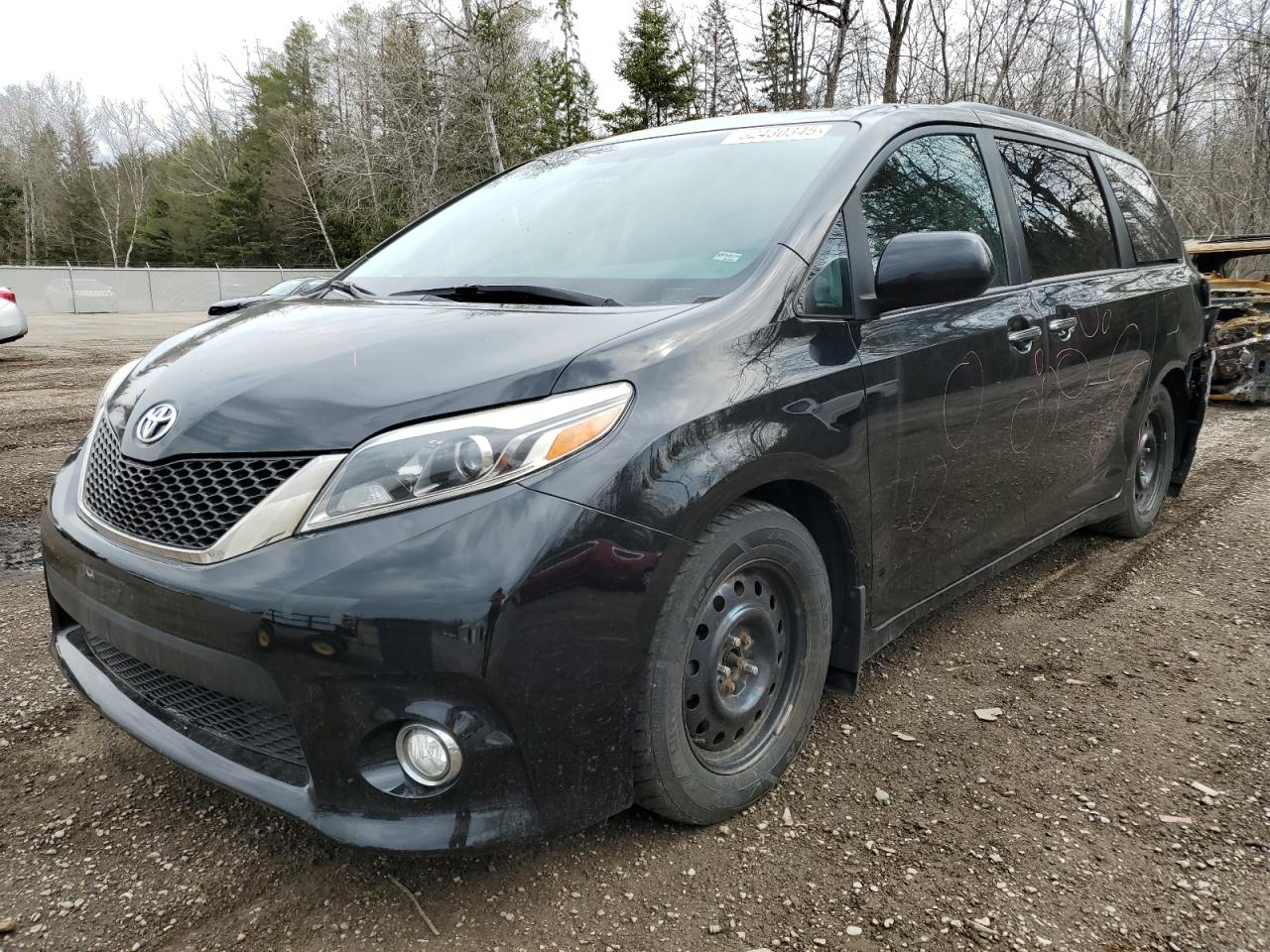 2017 Toyota Sienna Se for Sale in Cookstown, ON - Rear End