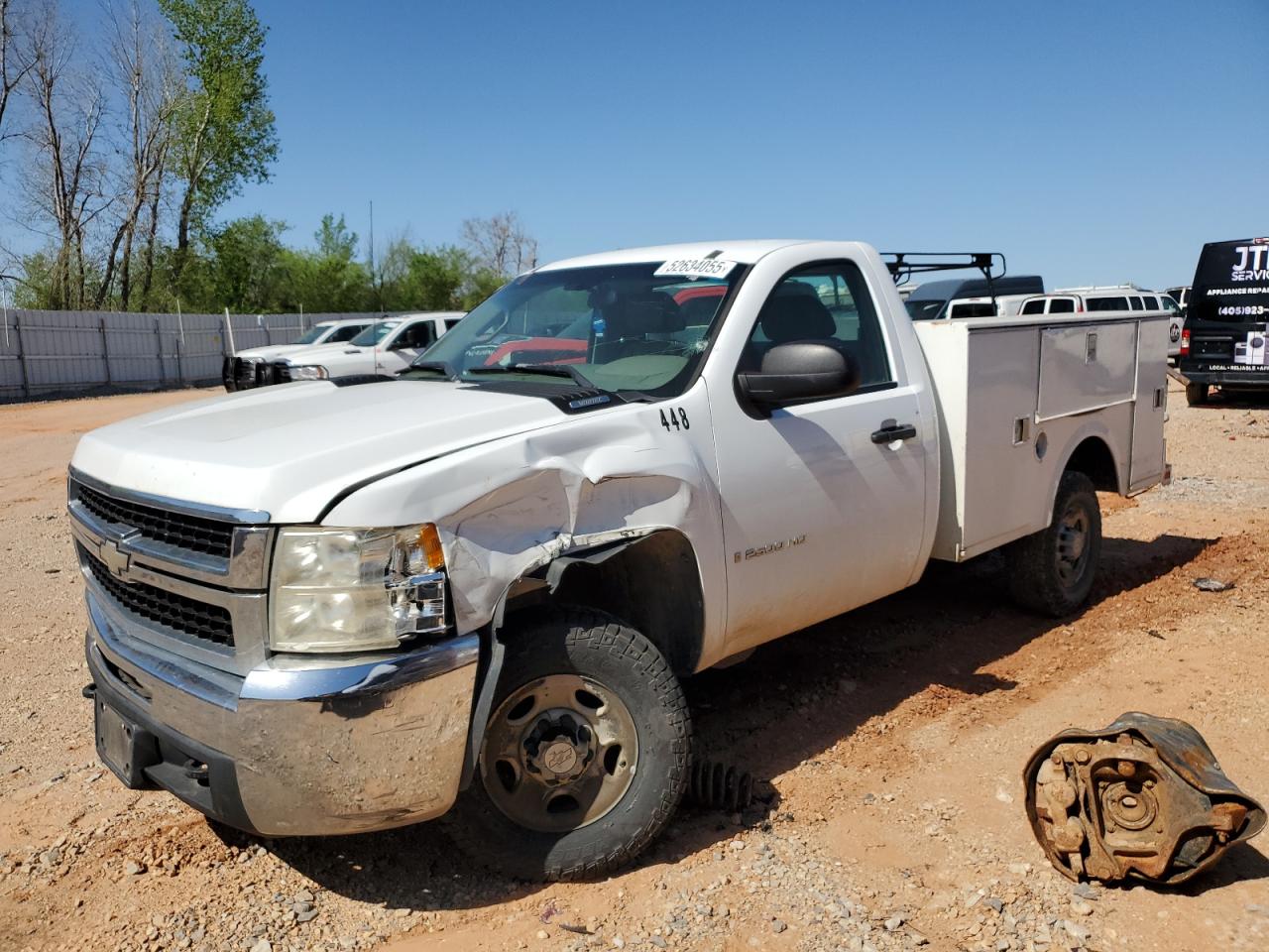2008 Chevrolet Silverado C2500 Heavy Duty for Sale in Oklahoma City, OK - Front End
