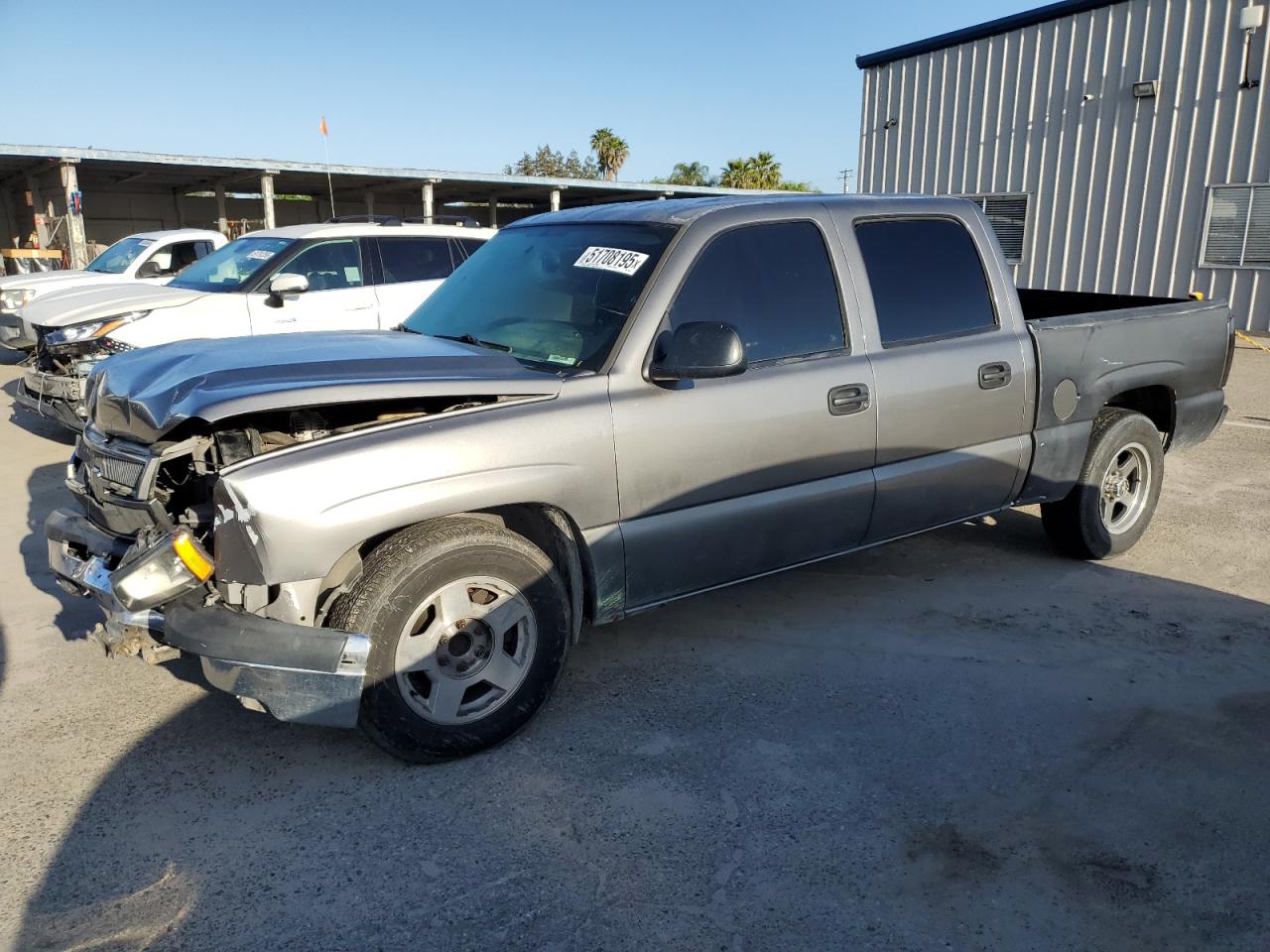 2007 Chevrolet Silverado C1500 Classic Crew Cab for Sale in Fresno, CA - Front End