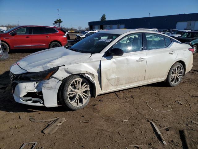 NISSAN ALTIMA SR 2025