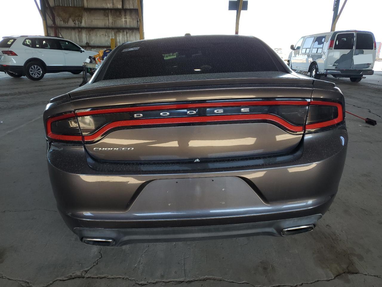 2C3CDXBG5FH725994 2015 Dodge Charger Se