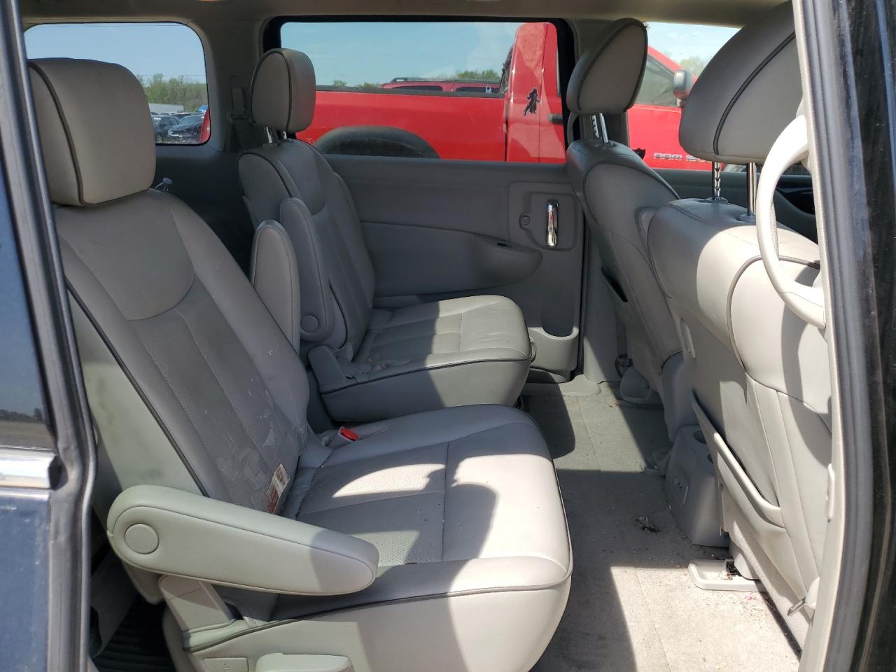 2014 Nissan Quest S VIN: JN8AE2KP1E9105066 Lot: 52722365