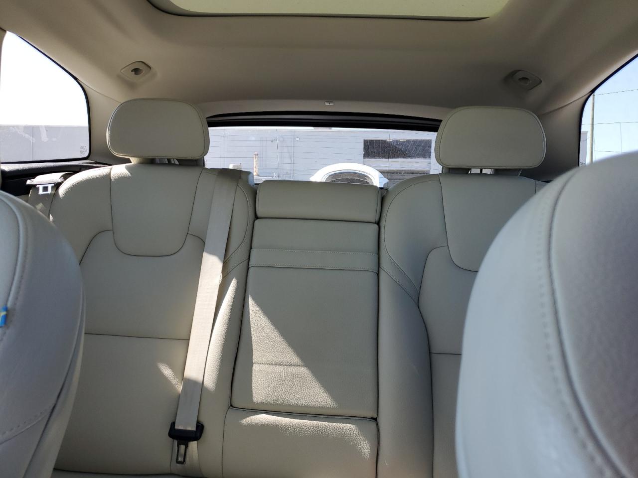 2021 Volvo Xc60 T6 Momentum VIN: YV4A22RK2M1698560 Lot: 52005415