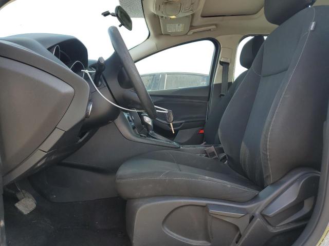  FORD FOCUS 2018 White