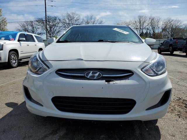  HYUNDAI ACCENT 2017 Белы