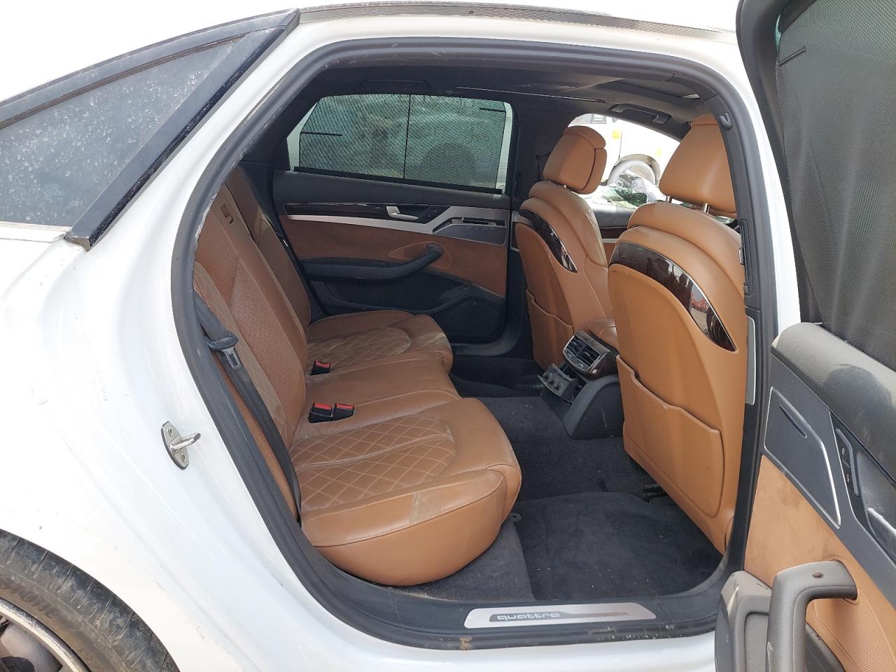 WAUYGBFD9GN007995 - 2016 Audi A8 - #undefined