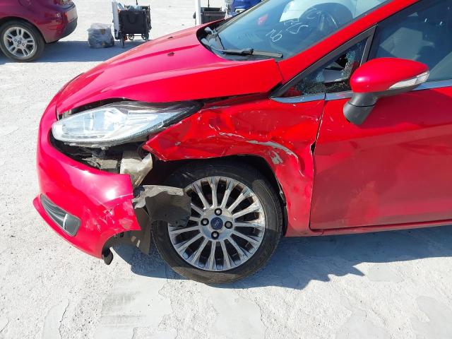2013 FORD FIESTA TIT