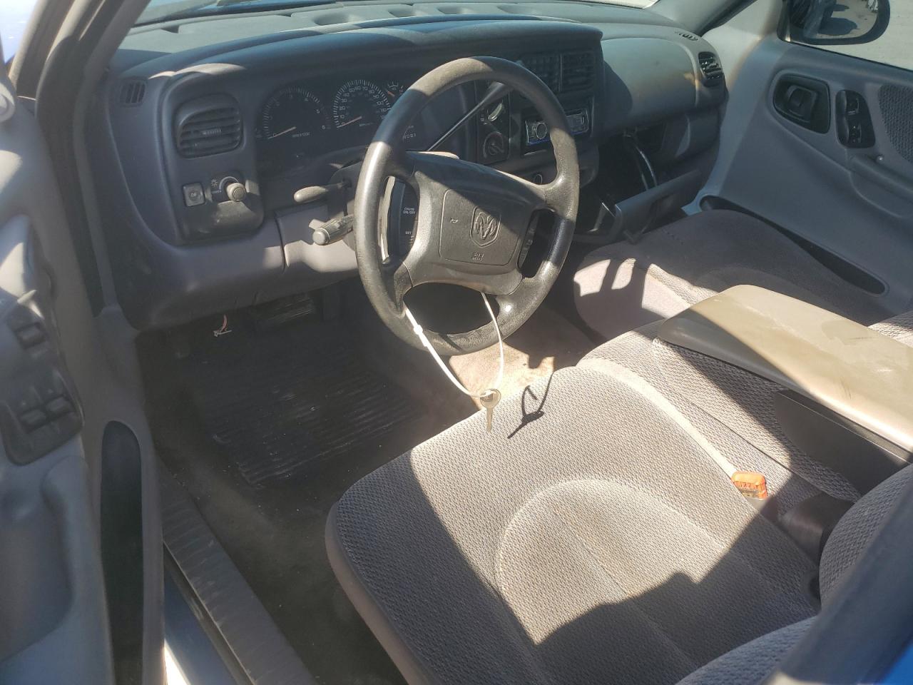 1998 Dodge Dakota VIN: 1B7GL22X2WS528163 Lot: 55296615