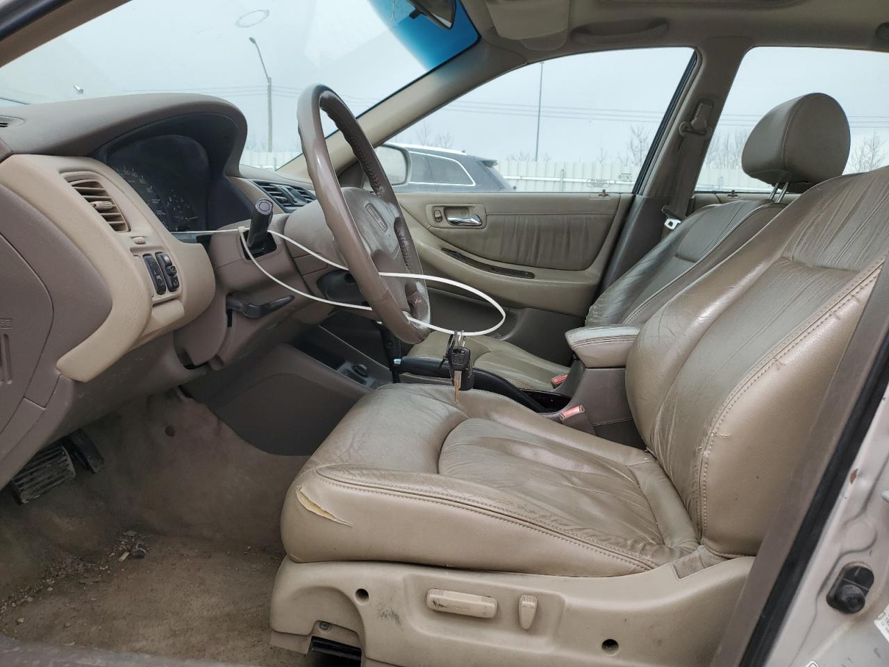 1998 Honda Accord Ex VIN: 1HGCG1650WA805101 Lot: 53645605