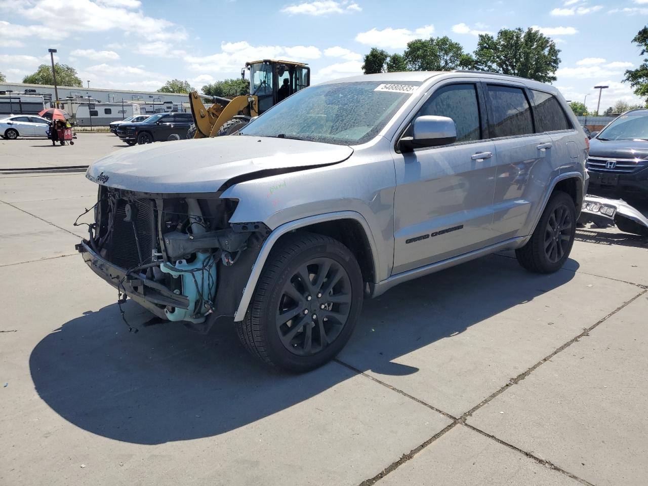 2020 Jeep Grand Cherokee Laredo for Sale in Sacramento, CA - Front End