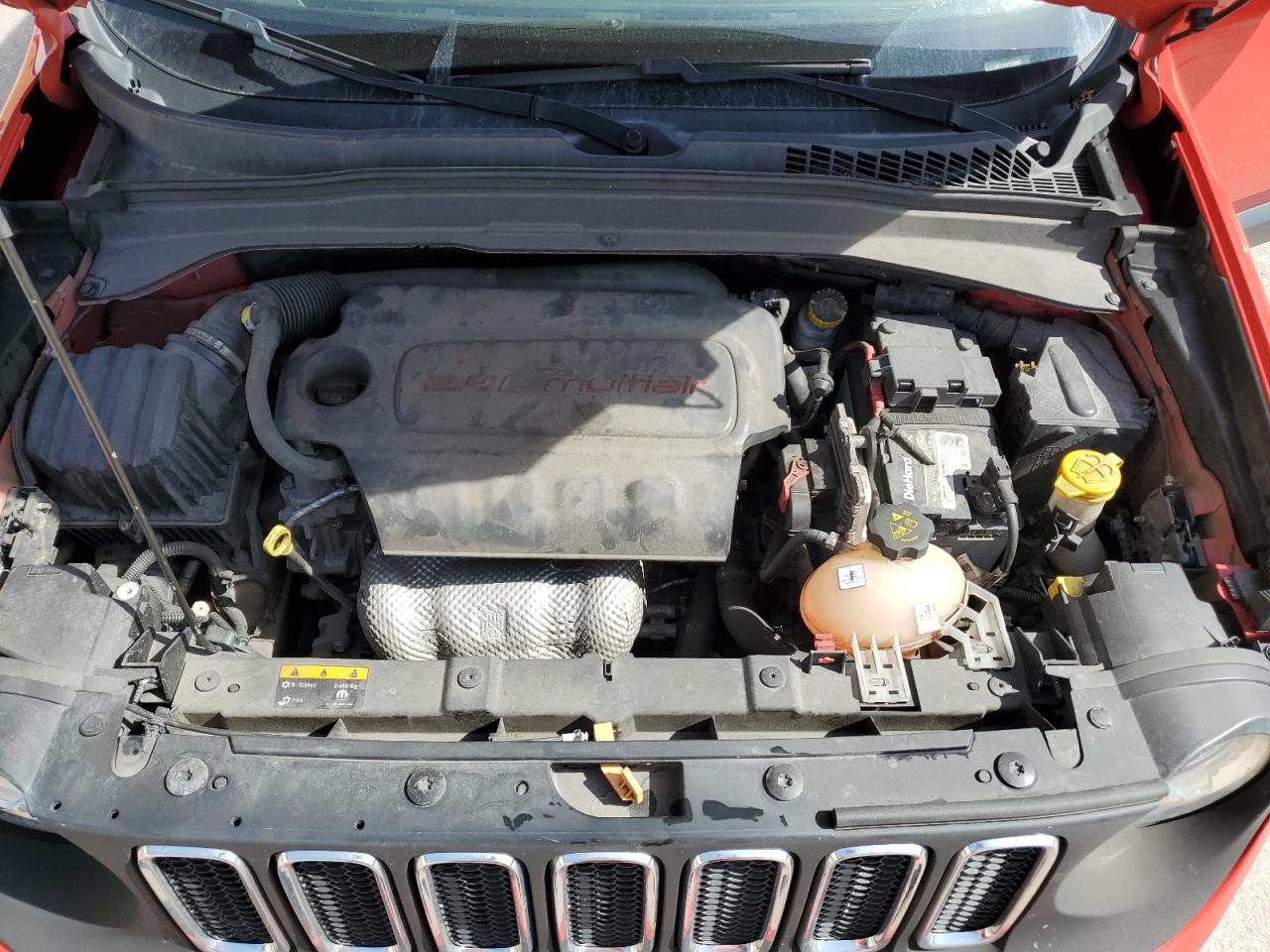 2016 Jeep Renegade Latitude VIN: ZACCJBBT0GPE35893 Lot: 54711585