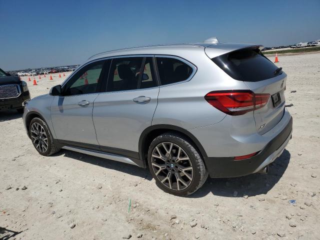  BMW X1 2021 Srebrny