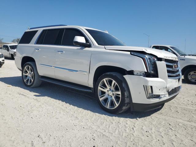  CADILLAC ESCALADE 2017 Белый