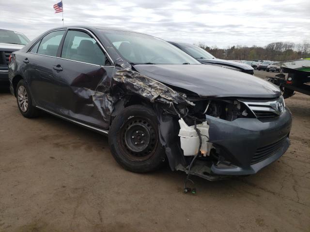  TOYOTA CAMRY 2013 Серый