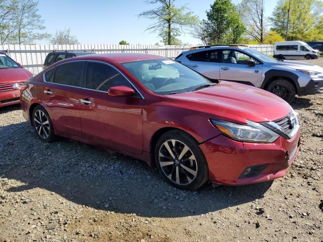  NISSAN ALTIMA 2018 Bordowy