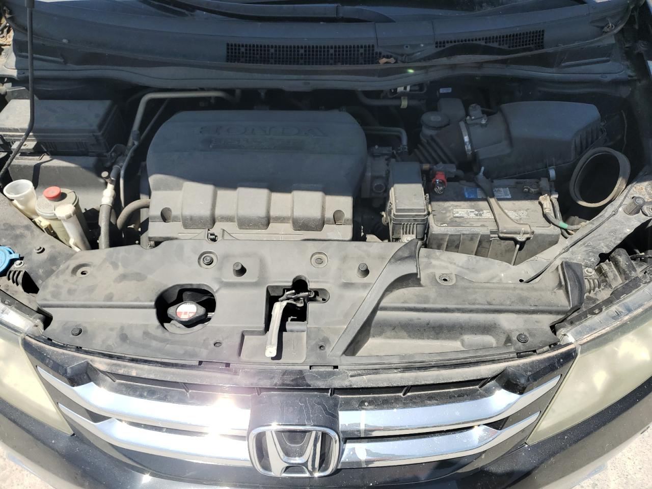 2016 Honda Odyssey - Image 12