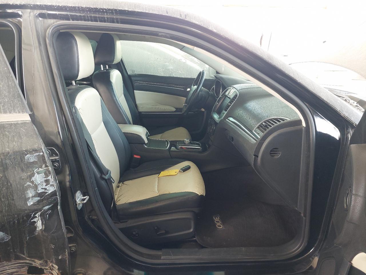 2C3CCAAG0FH864531 - 2015 Chrysler 300 - #53762565