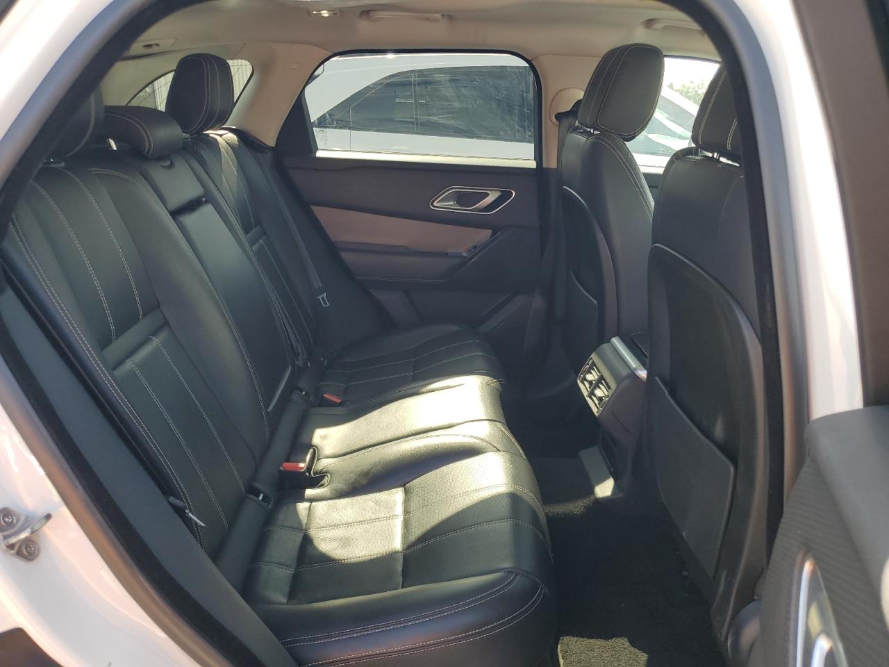 2020 Land Rover Range Rover Velar S VIN: SALYB2EX3LA268627 Lot: 54162435