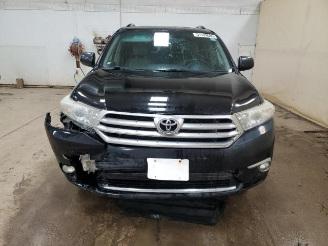 Parquets TOYOTA HIGHLANDER 2013 Czarny