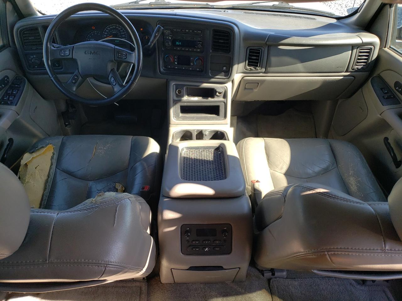 2004 GMC Yukon VIN: 1GKEC13T64R286726 Lot: 52852365