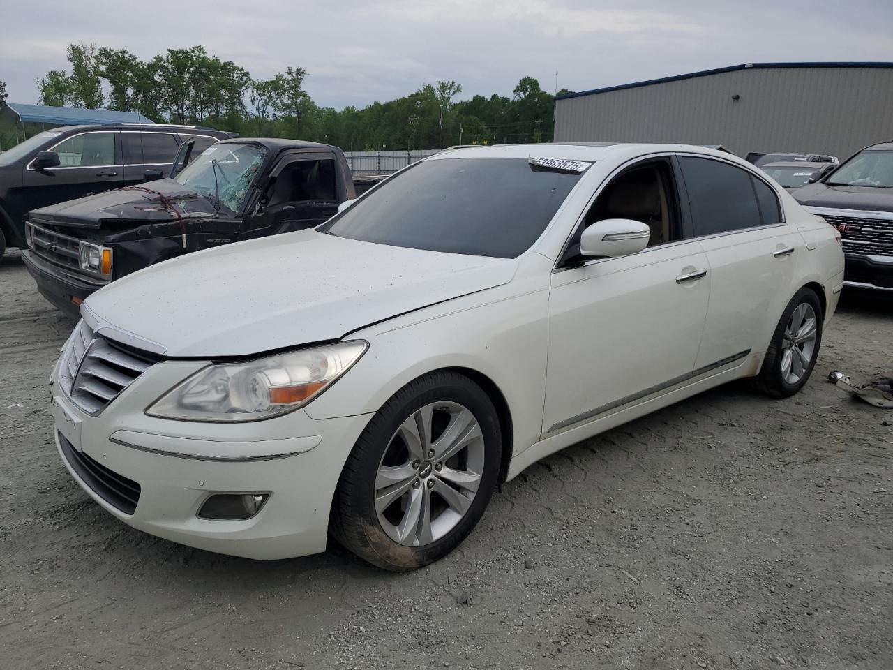 2009 Hyundai Genesis 4.6L for Sale in Spartanburg, SC - Front End