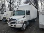 2015 Hino 258/268  zu verkaufen in New Britain, CT - Minor Dent/Scratches