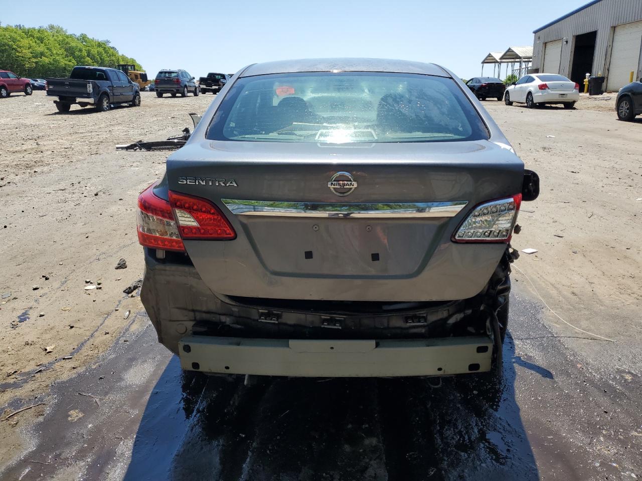 2015 Nissan Sentra S VIN: 3N1AB7AP1FY370703 Lot: 52590625