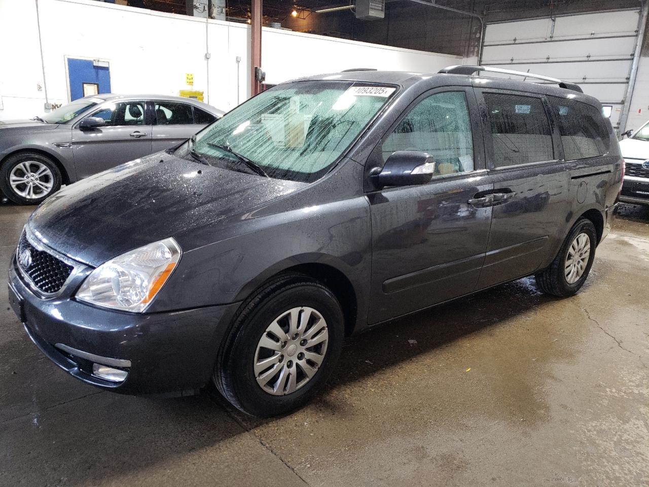 2014 Kia Sedona Lx للبيع في Blaine، MN - Mechanical
