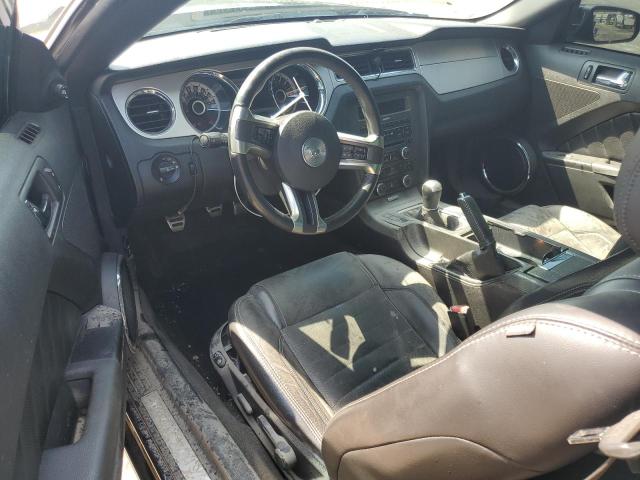  FORD MUSTANG 2013 Чорний