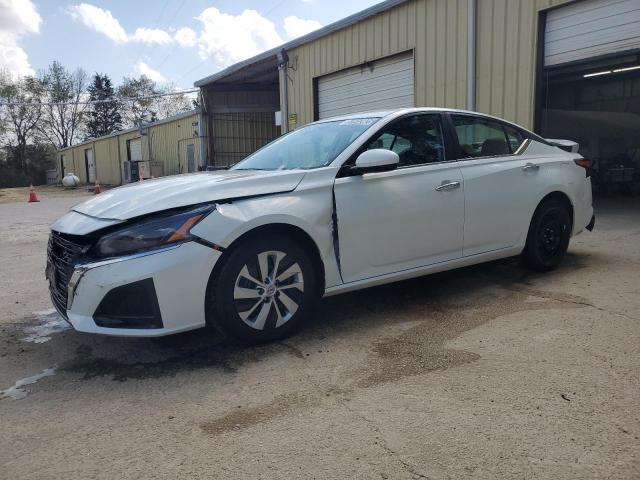2023 Nissan Altima S