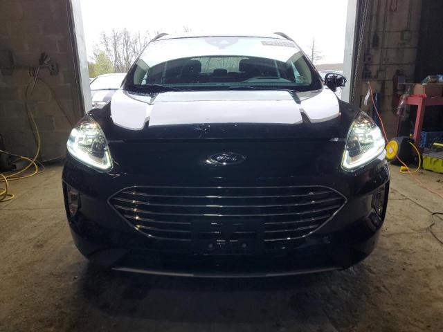  FORD ESCAPE 2022 Черный