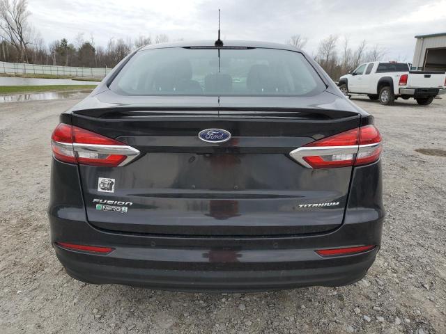  FORD FUSION 2019 Czarny