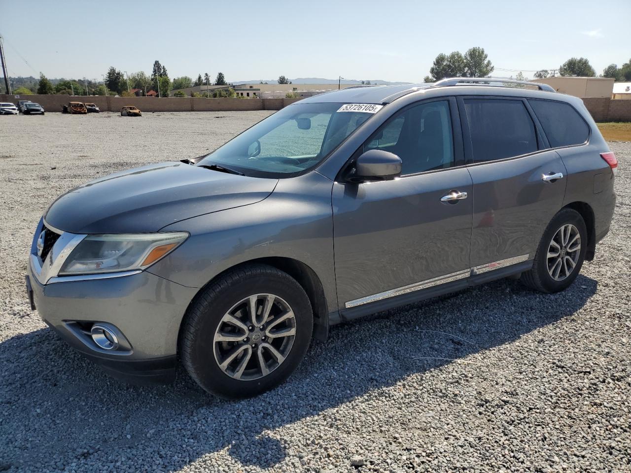2015 Nissan Pathfinder S на продаже в Mentone, CA - Front End