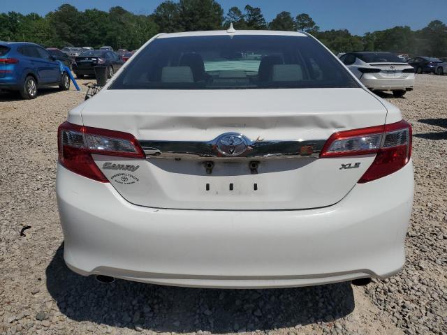 Sedans TOYOTA CAMRY 2012 White