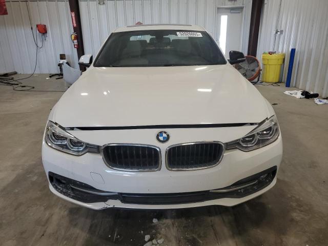  BMW 3 SERIES 2018 Белы