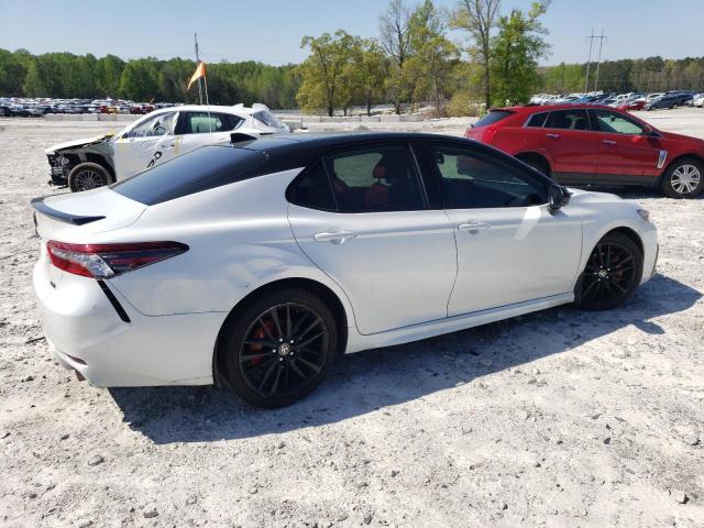  TOYOTA CAMRY 2021 Biały