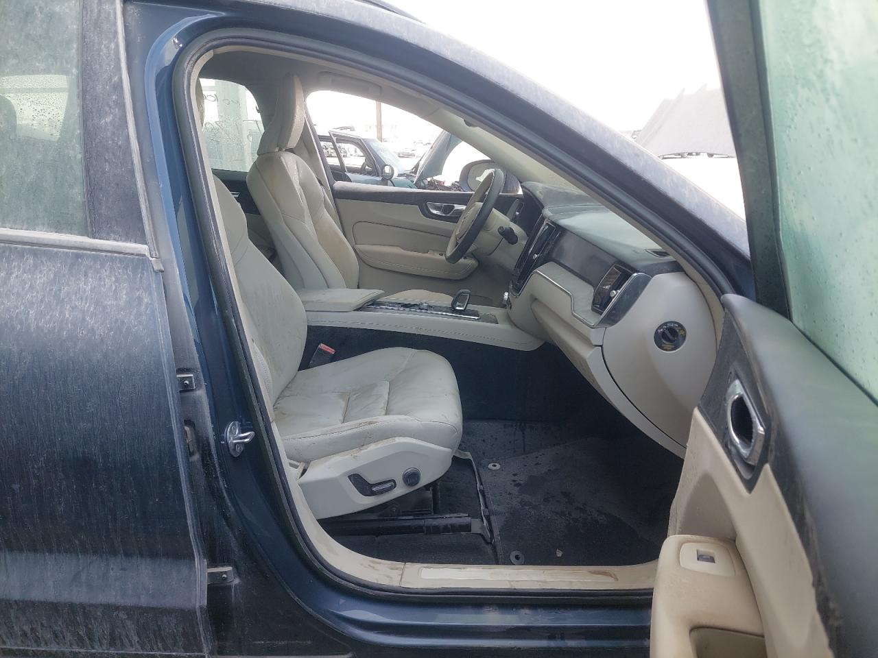 YV1L5AUZ3P1290505 - 2023 Volvo XC60 - #undefined