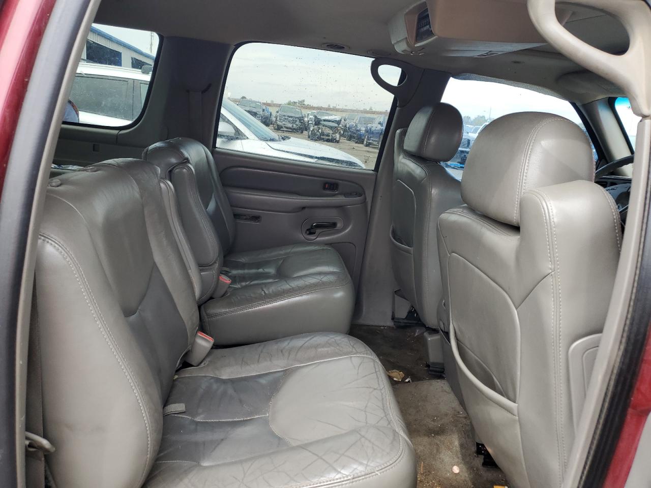 2005 GMC Yukon Xl Denali VIN: 1GKFK66U55J102076 Lot: 54449215