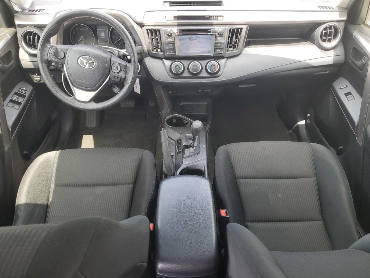 2018 Toyota Rav4 Le VIN: JTMZFREV2JJ176347 Lot: 55300425