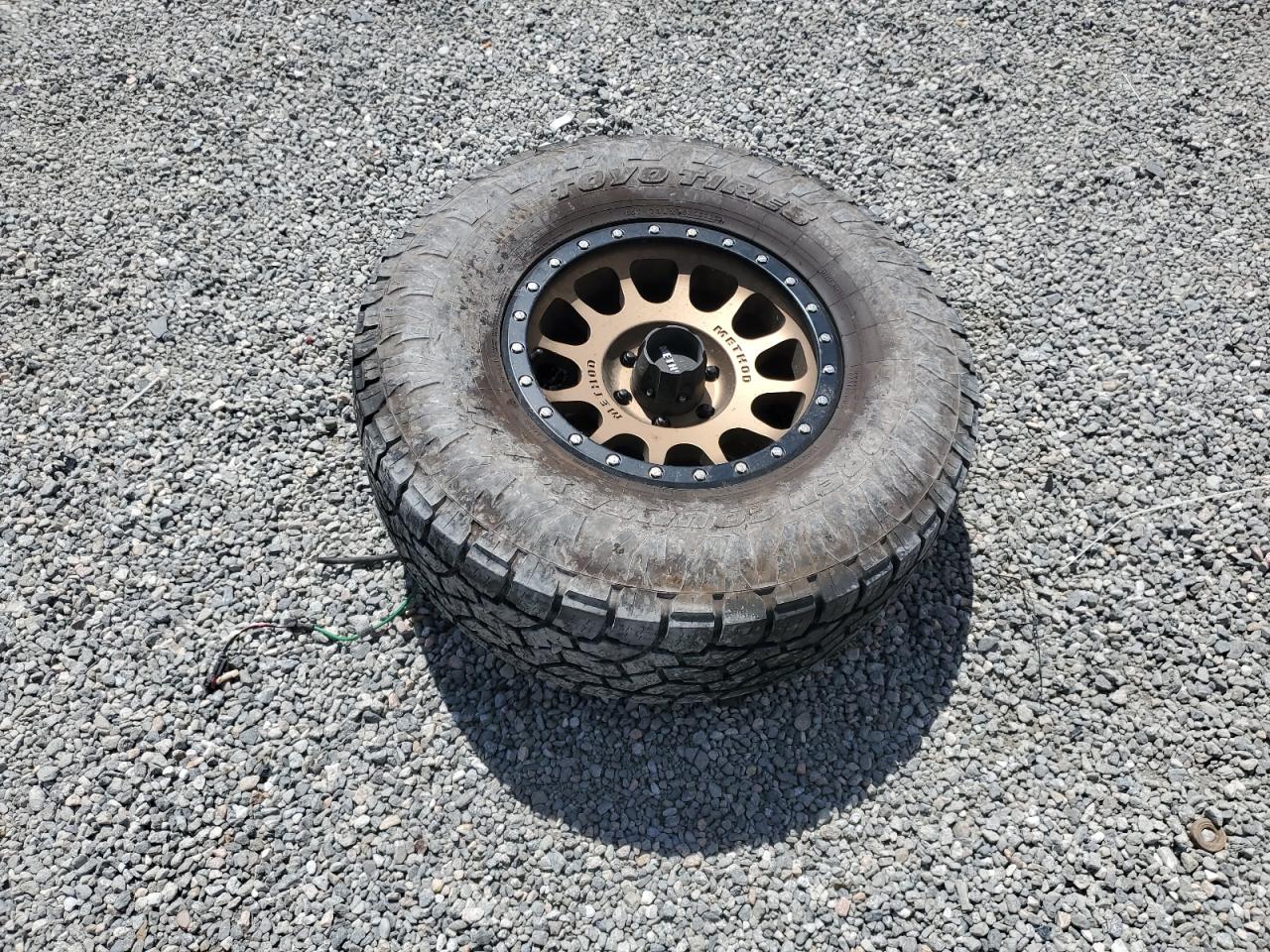 2023 Ford Bronco Base VIN: 1FMEE5BP3PLB05537 Lot: 50997135