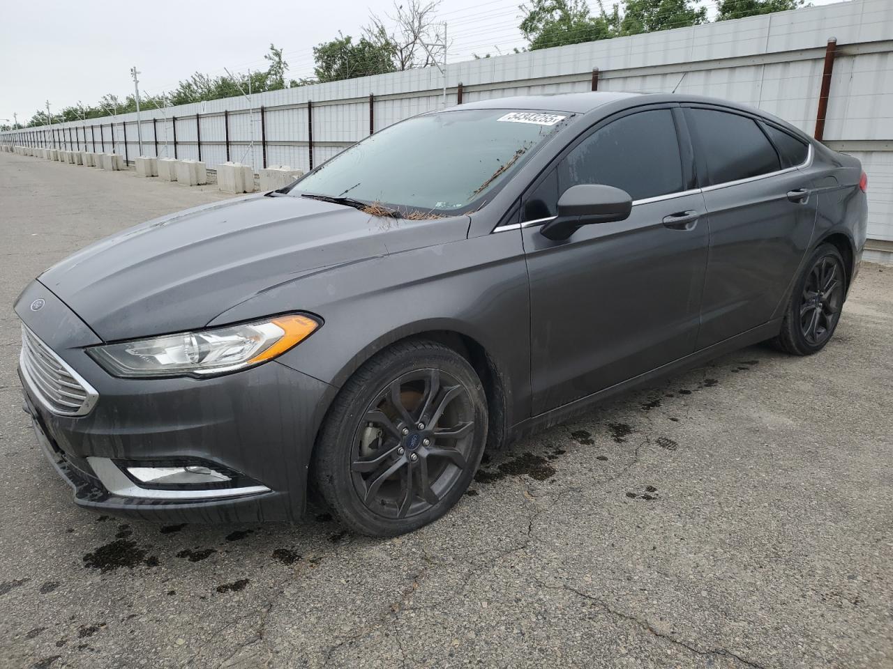 2018 Ford Fusion Se за продажба в Fresno, CA - Minor Dent/Scratches
