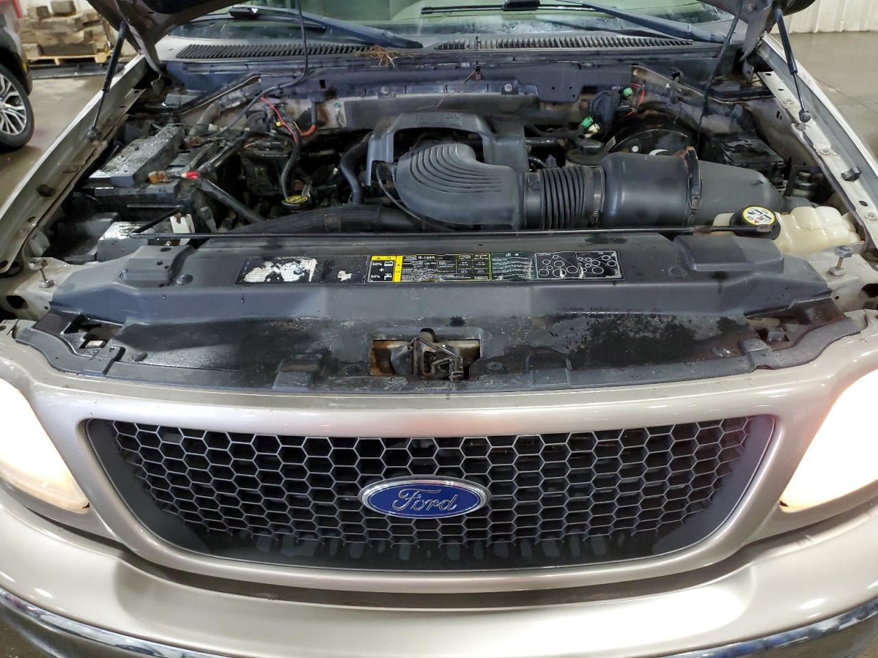 2002 Ford F150 Supercrew VIN: 1FTRW08L32KC10636 Lot: 52336045