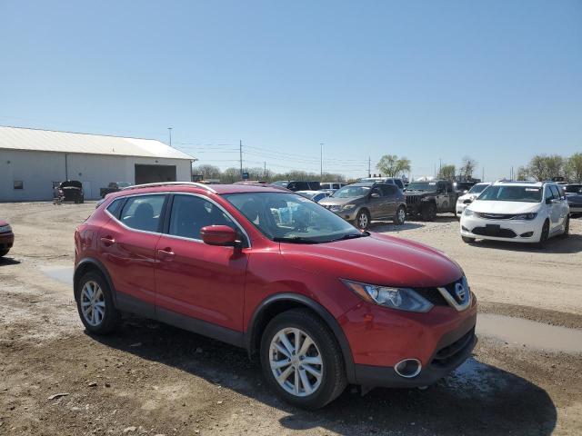  NISSAN ROGUE 2017 Червоний